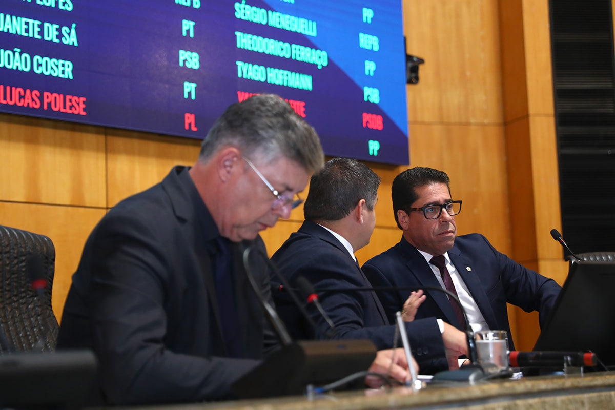 Presidente da Assembleia, Marcelo Santos é autor da resolução que permitiu a mudança no ponto. Foto: Mara Lima