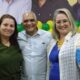Pammela Fiorio (à direita) será candidata vice-prefeita de Ivan Bastos (ao centro) em Cariacica
