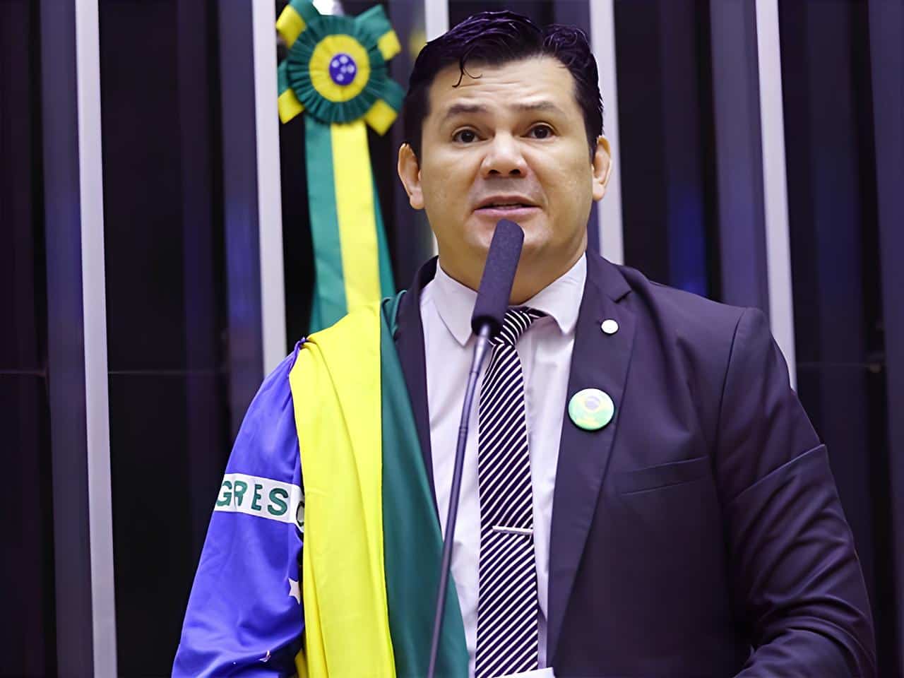 Gilvan chama Do Val pra luta