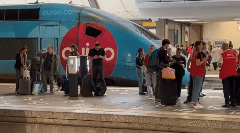 Ataque a trens em Paris causa caos antes da abertura das Olimpíadas