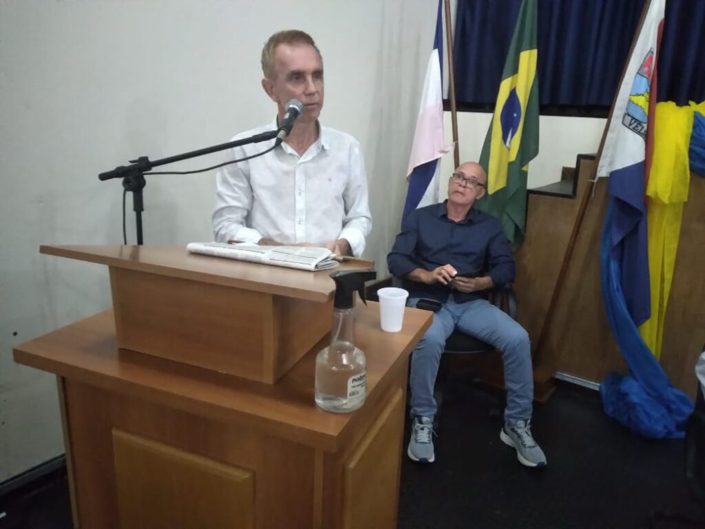 Maurício Gorza discursa durante sua convenção em Vila Velha. Crédito: Vitor Vogas