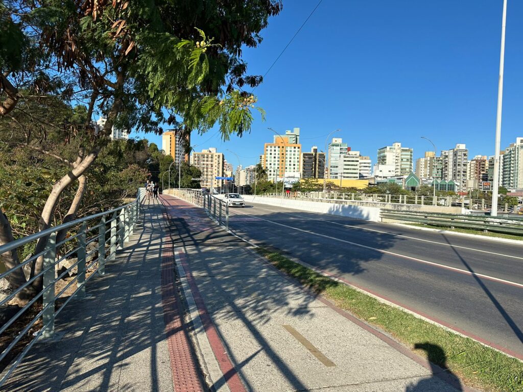 Ponte de Camburi, em Vitória