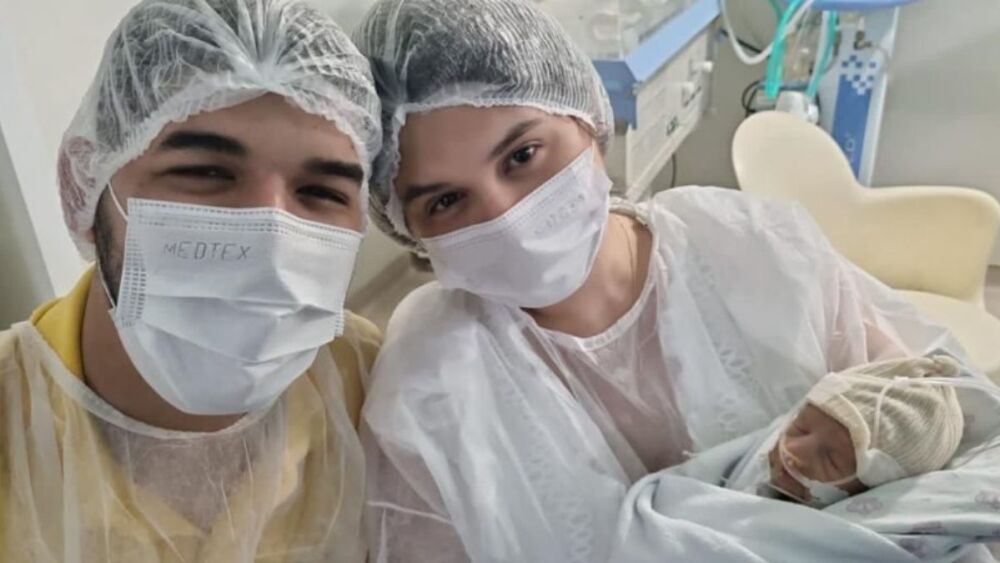 O pequeno Arthur faleceu nesta terça por conta da síndrome de Patau. Foto: Reprodução