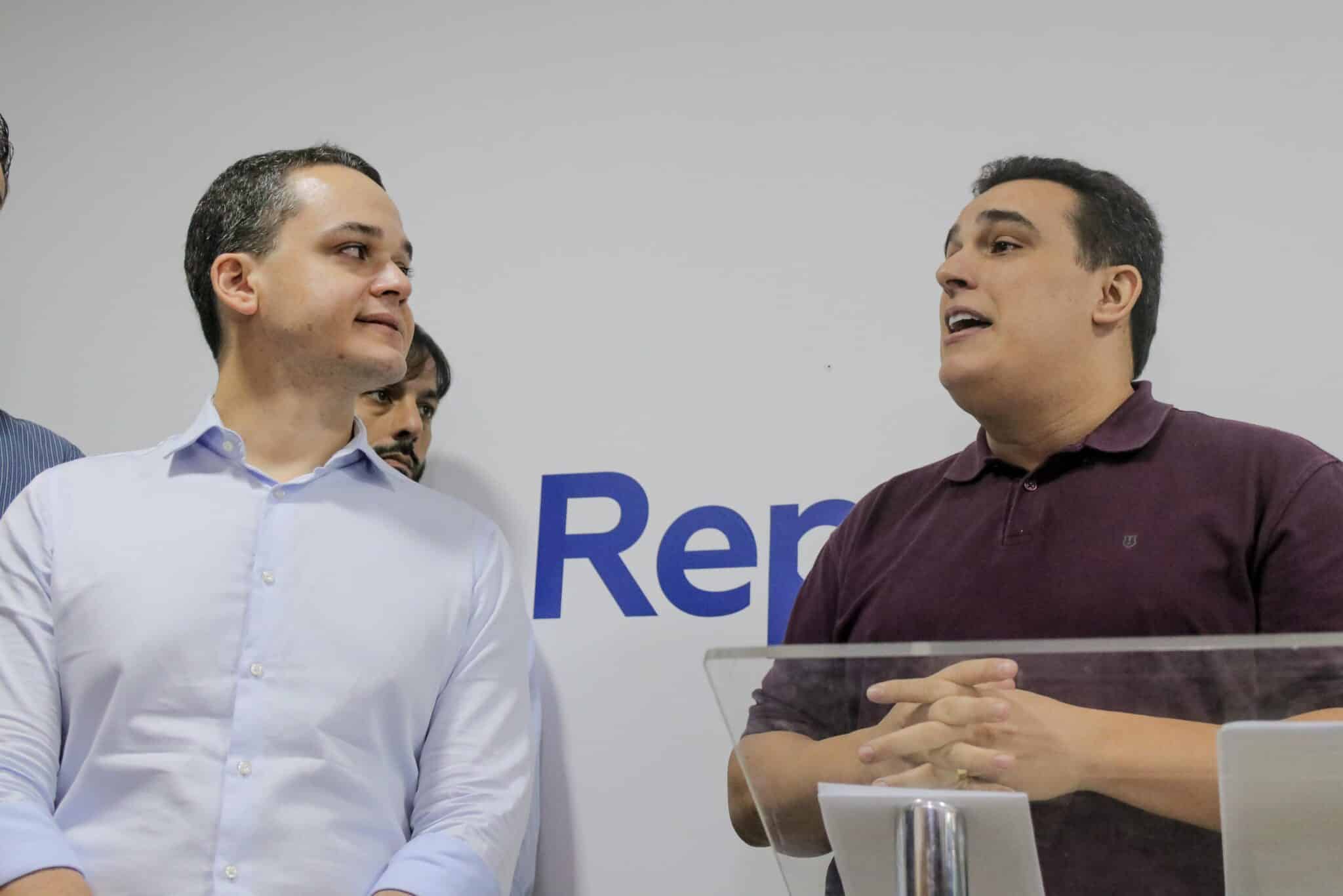 Pazolini ao lado de Erick Musso na convenção do Republicanos em Vitória. Crédito: Max Fonseca