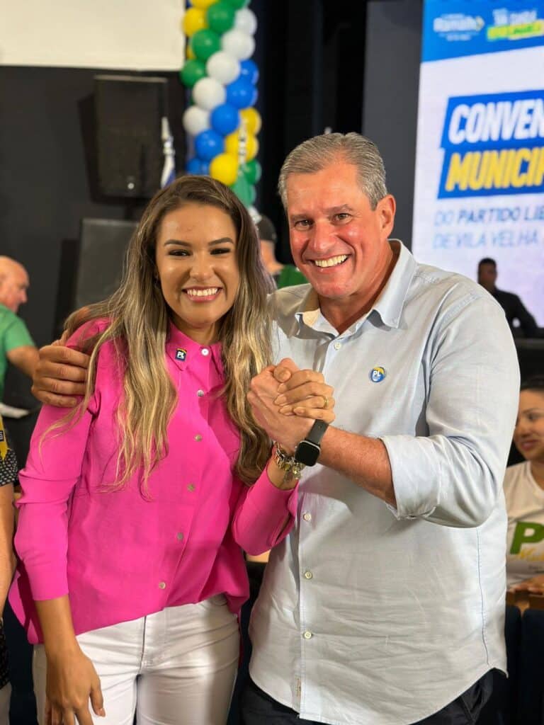 Laryssa Rodrigues com Alexandre Ramalho. Foto: assessoria de Ramalho