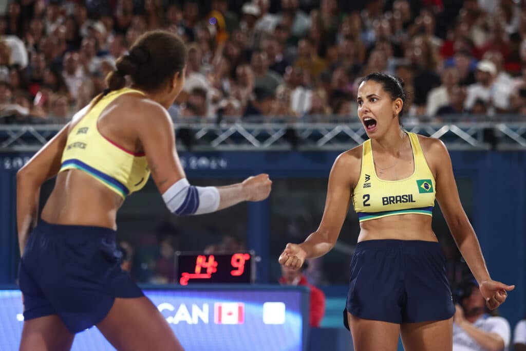 Ana Patrícia e Duda conquistaram o ouro no vôlei de praia. Foto: Luiza Moraes/COB.