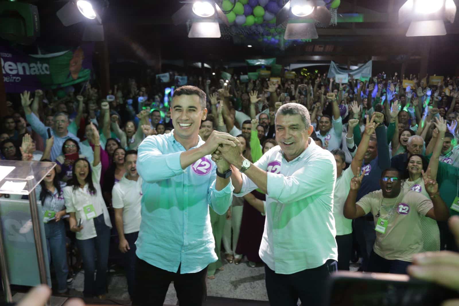 Weverson Meireles e Sergio Vidigal na convenção do PDT na Serra. Foto: Samuel Chahoud