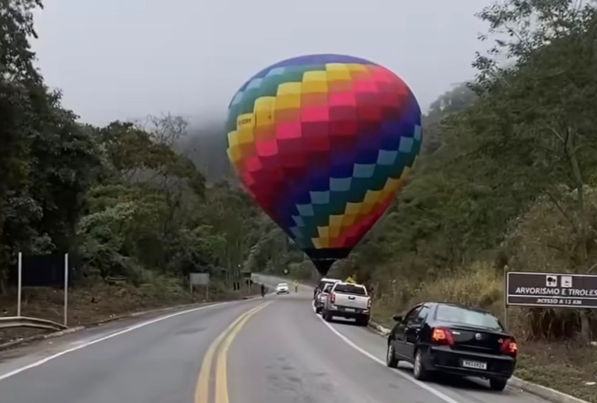 Falta de visibilidade provoca 2 pousos de segurança de balões.