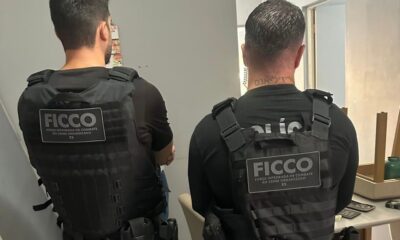 Polícia mira quadrilha que vendia drogas e armas online