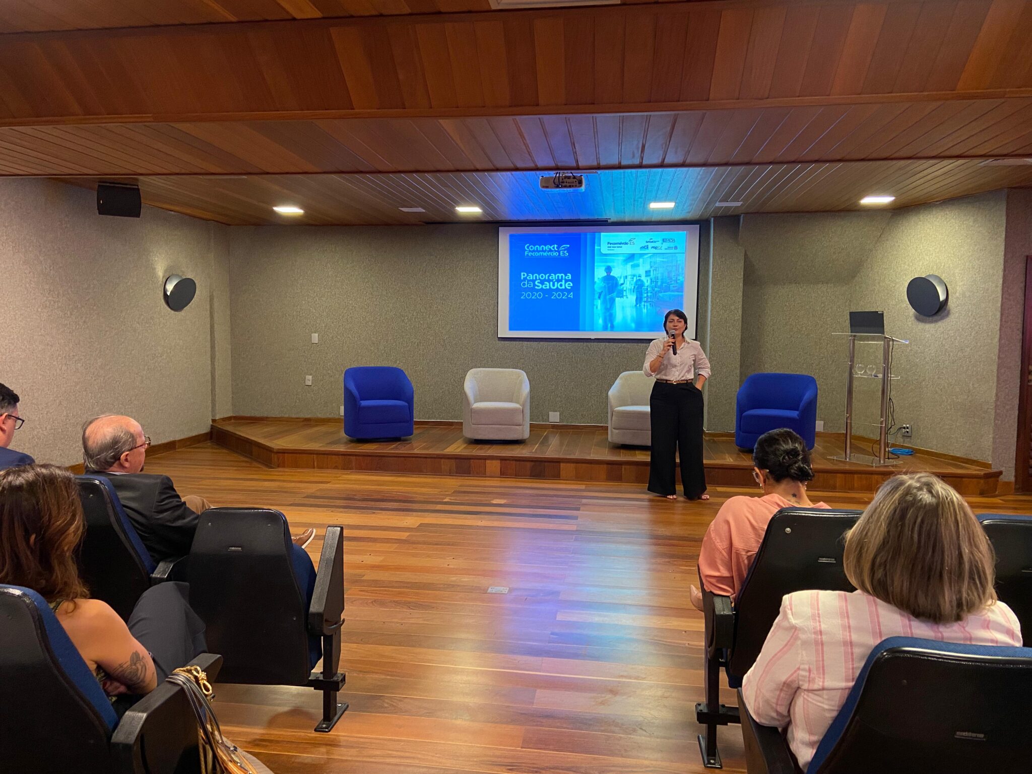 Coordenadora do Observatório do Comércio, o Connect Fecomércio-ES, Ana Carolina Júlio. Foto: Divulgação