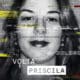 A imagem promocional da série documental Volta Priscila, que estreará no Disney+ em 25 de setembro, apresenta o rosto de Priscila Belfort, com uma estética de colagem composta por textos e imagens sobrepostas, em tons de cinza, amarelo e preto. O título "Mistério e luta: o desaparecimento de Priscila Belfort" se destaca no topo, seguido pela data de estreia e o logotipo do Disney+ na parte inferior. A imagem sugere uma atmosfera de mistério e investigação, refletindo a temática da série, que explora o desaparecimento não resolvido de Priscila, irmã do lutador Vitor Belfort, ocorrido em 2004.