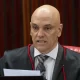 O ministro Alexandre de Moraes vota pela rejeição dos recursos de X e Discord, mantendo as punições ao influenciador digital Monark. Foto: Agência Brasil