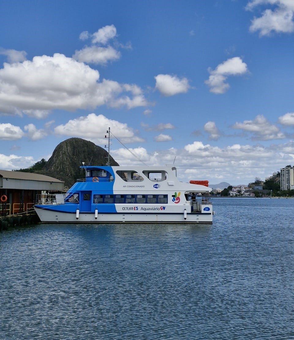 A chegada do quarto barco do Sistema Aquaviário, o 'Morro do Moreno', marca mais um avanço na mobilidade urbana da Grande Vitória. Foto: Governo do ES