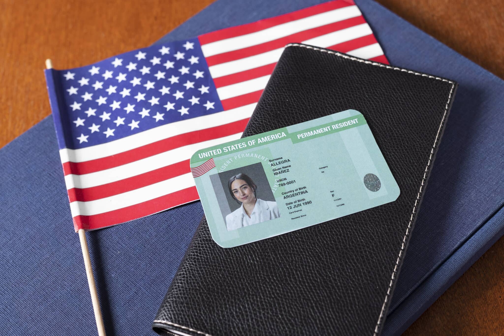 A Bicalho Consultoria Legal está aqui para ajudar você a entender o processo de imigração e maximizar suas chances de obter o Green Card. Foto: Freepik