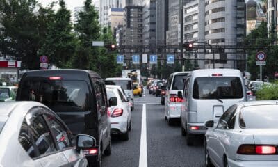 Propaganda eleitoral nos veículos: cuidado redobrado! Antes de adesivar seu carro para as campanhas, verifique com sua seguradora para evitar surpresas na hora de um sinistro. Foto: Freepik