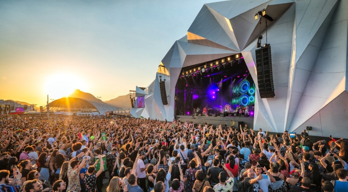 A Cidade do Rock se transforma em um espetáculo de luzes e som, onde o Rock in Rio 2024 celebra a diversidade musical. Foto: Reprodução da internet