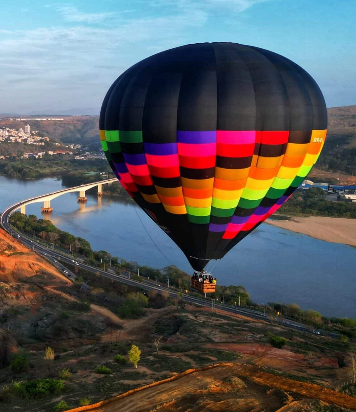 Magic Balloon começa a operar voos de balão em Colatina