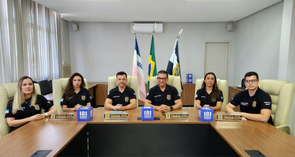 Coletiva de imprensa sobre a prisão do professor nesta terça-feira (19). Foto Divulgação PC