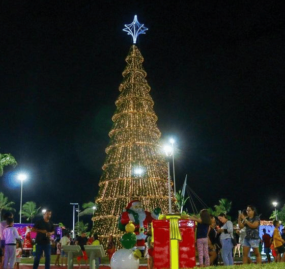 Papai Noel chega na Vila de Natal na Serra nesta sexta (22) Foto Edson Reis PMS