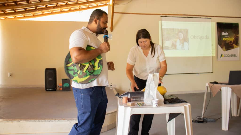 A Cooabriel realizou o primeiro Encontro de Apicultores. Foto: Divulgação