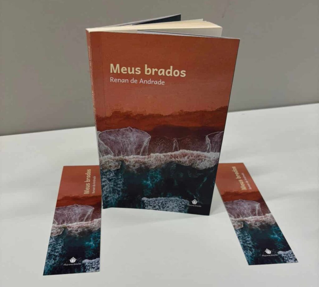 Professor Renan Andrade lança livro Meus Brados