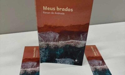 Professor Renan Andrade lança livro Meus Brados