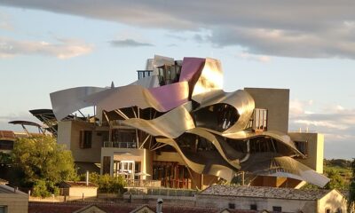 Hotel da vinícola Marquês de Riscal, premiada na World's Best Vineyards. Foto: Divulgação