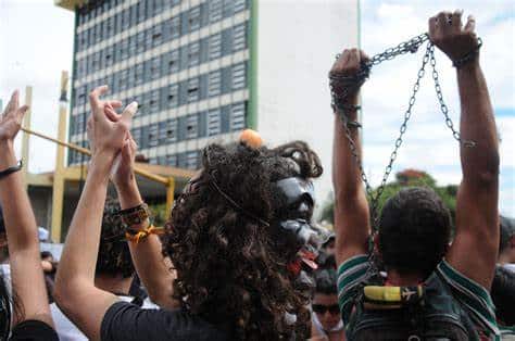 A radicalização e a violência política transformam o cenário social brasileiro. Foto: Reprodução Redes Sociais