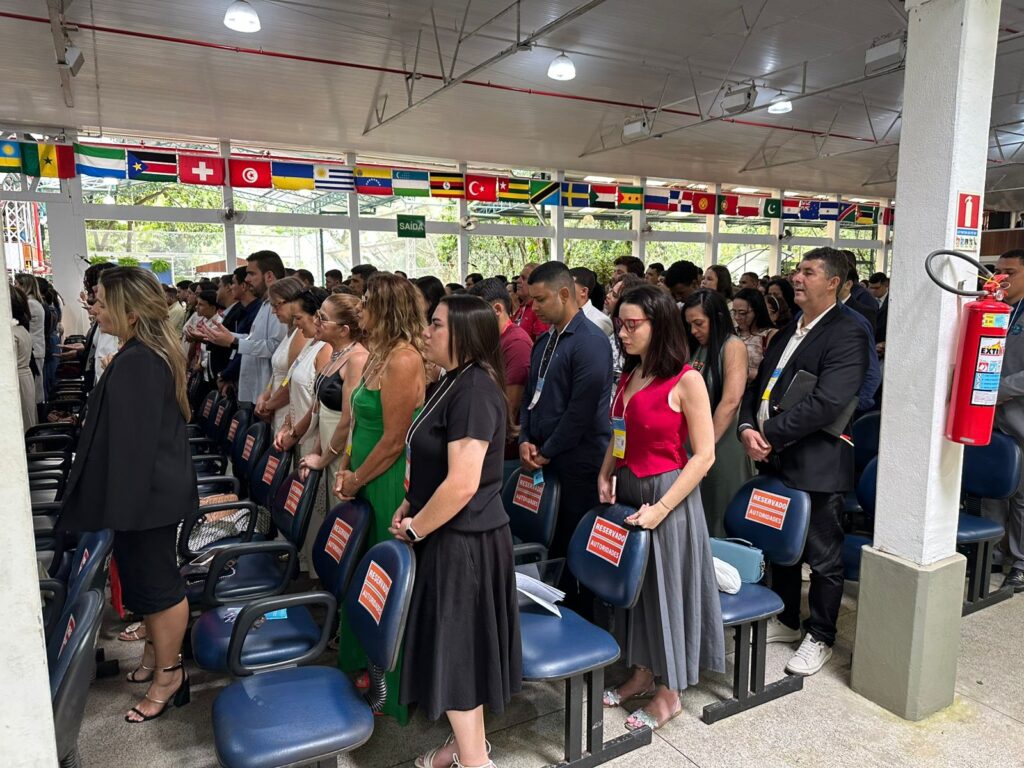 Fiéis participam do evento Trombetas e Festas da Igreja Cristã Maranata