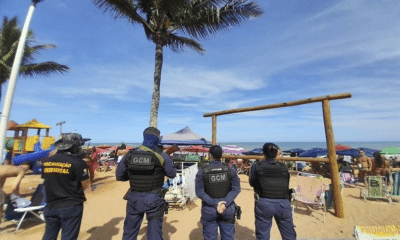 Guarda Municipal da Serra na praia de Manguinhos