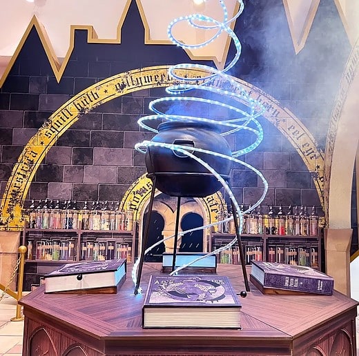 Harry Potter- Celebrando Hogwarts chega ao shopping Mestre Álvaro em janeiro