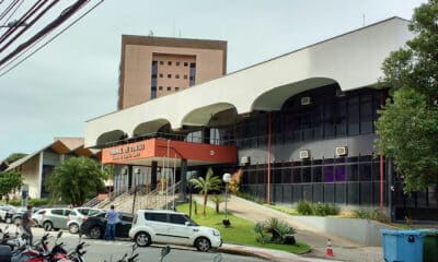 Fachada do Tribunal de Contas do Estado do ES