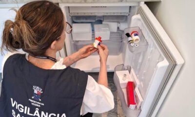 Vigilância Sanitária realizou inspeção na clílica do biomédico indiciado. Foto Divulgação PC