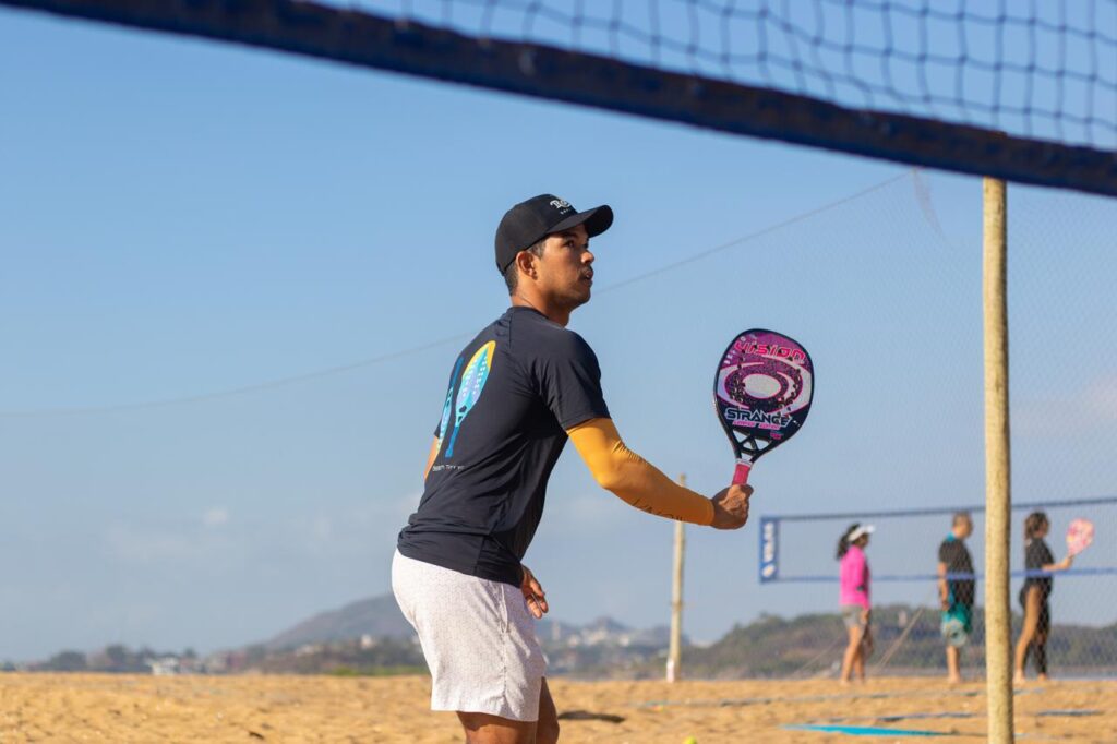 Torneio internacional de beach tennis em Camburi começa nesta quinta. Foto: Divulgação