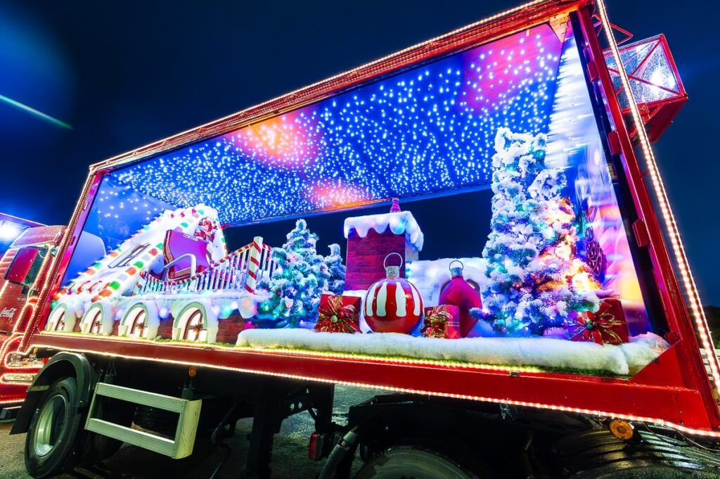 Caravana de Natal da Coca-Cola. Foto: Reprodução/Prefeitura de Poços de Caldas