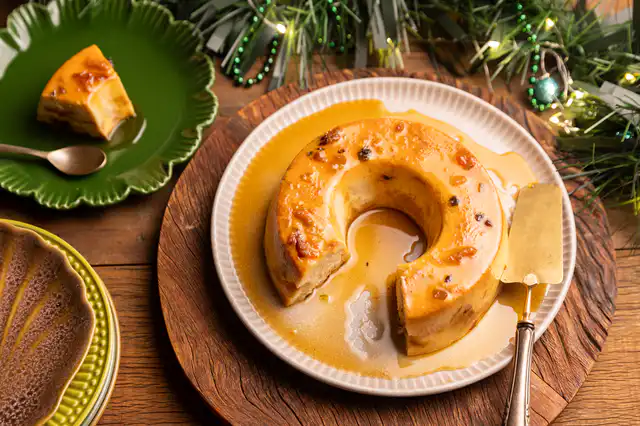 Pudim de panetone pode ser feito na panela de pressão. Foto: Divulgação