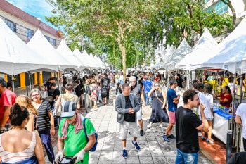 Feira de Antiguidade da Rua da Lama em Jardim da Penha. Foto: Divulgação