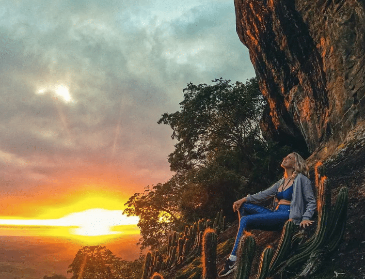 Pedra das Caveiras, em Atílio Vivácqua. Foto: Instagram/@vamopratriha