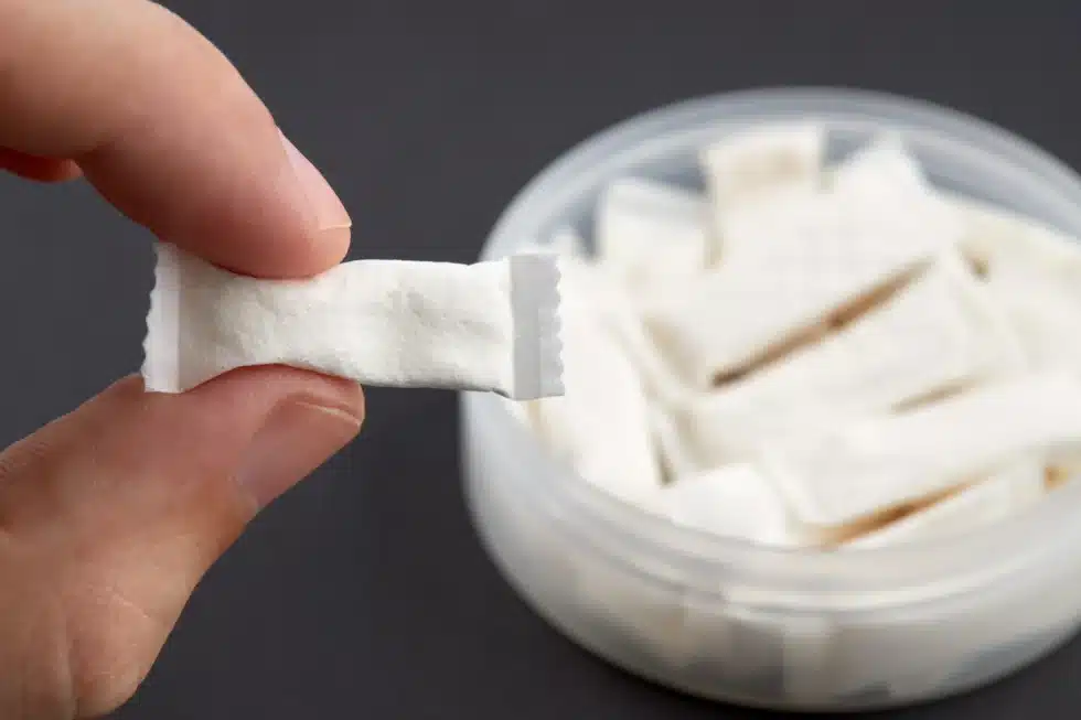 Os perigos do snus que ameaça a saúde pública no Brasil. Foto: Adobe Stock