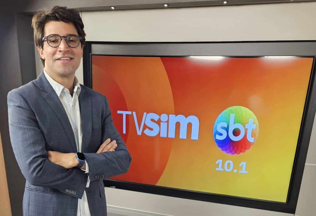 Estreia de Tiago Américo à frente da TV Sim/SBT será anunciada em breve. Foto: Divulgação