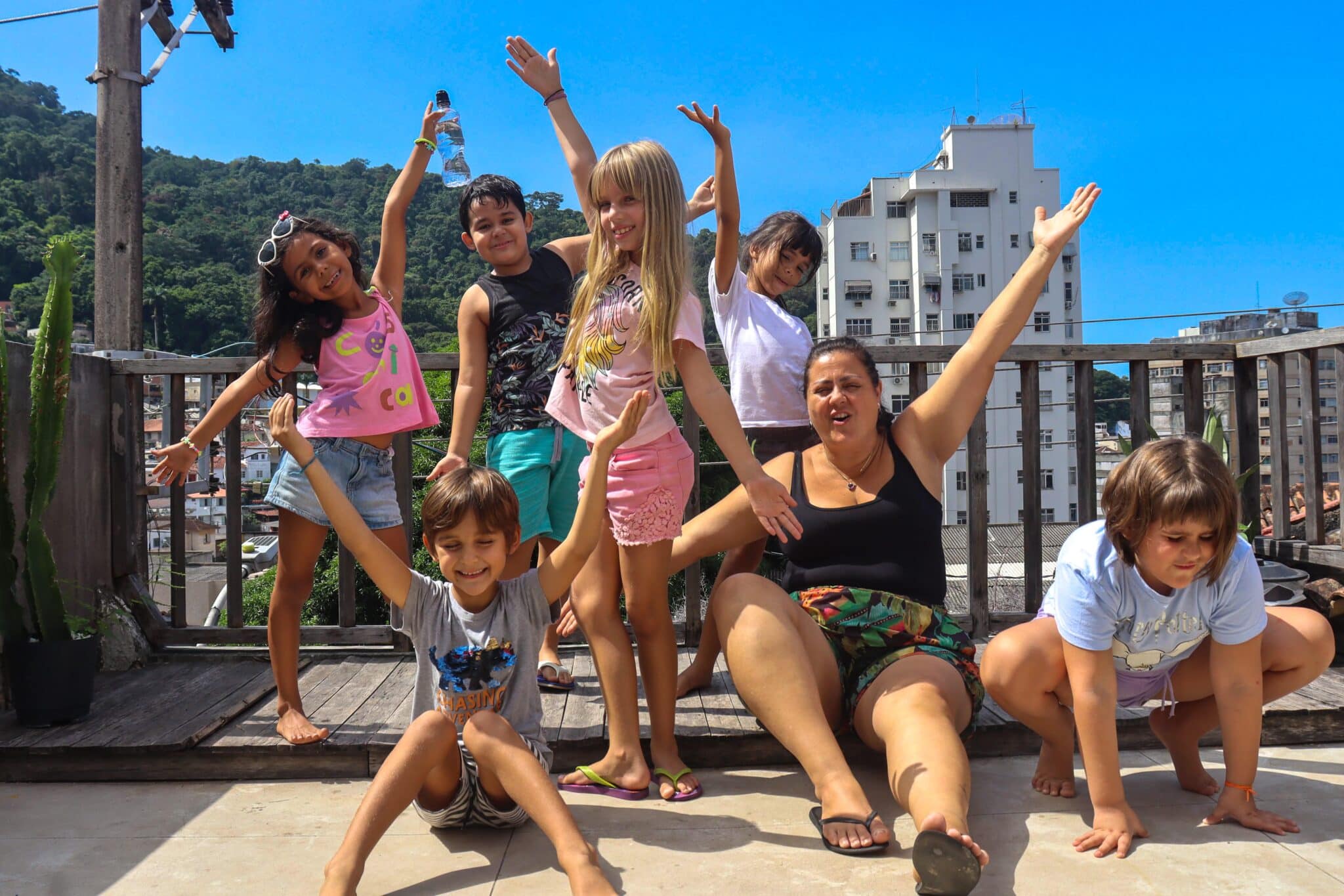 Da yoga ao teatro infantil, a formação artística do Grupo Árvore em 2025 transforma o Centro de Vitória em um espaço de aprendizado coletivo. Foto: Divulgação