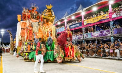 Carro abre alas da Unidos da Piedade do Carnaval 2024