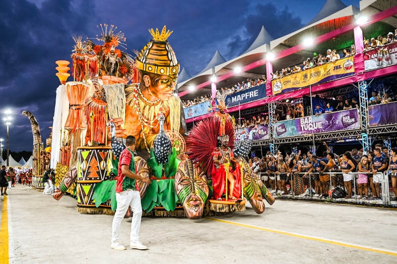 Carro abre alas da Unidos da Piedade do Carnaval 2024