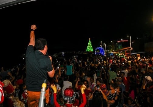 Lorenzo Pazolini em evento da PMV durante o Natal de 2024. Foto: reprodução Instagram