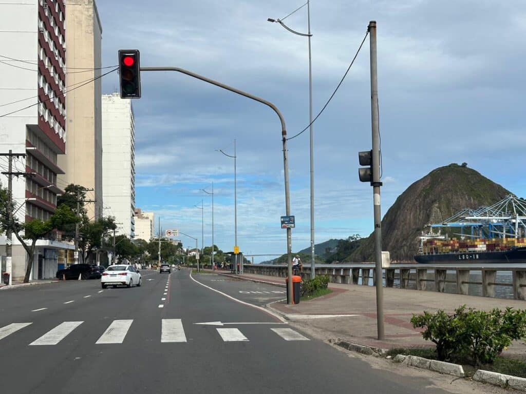 Avenida Beira-Mar, no Centro de Vitória