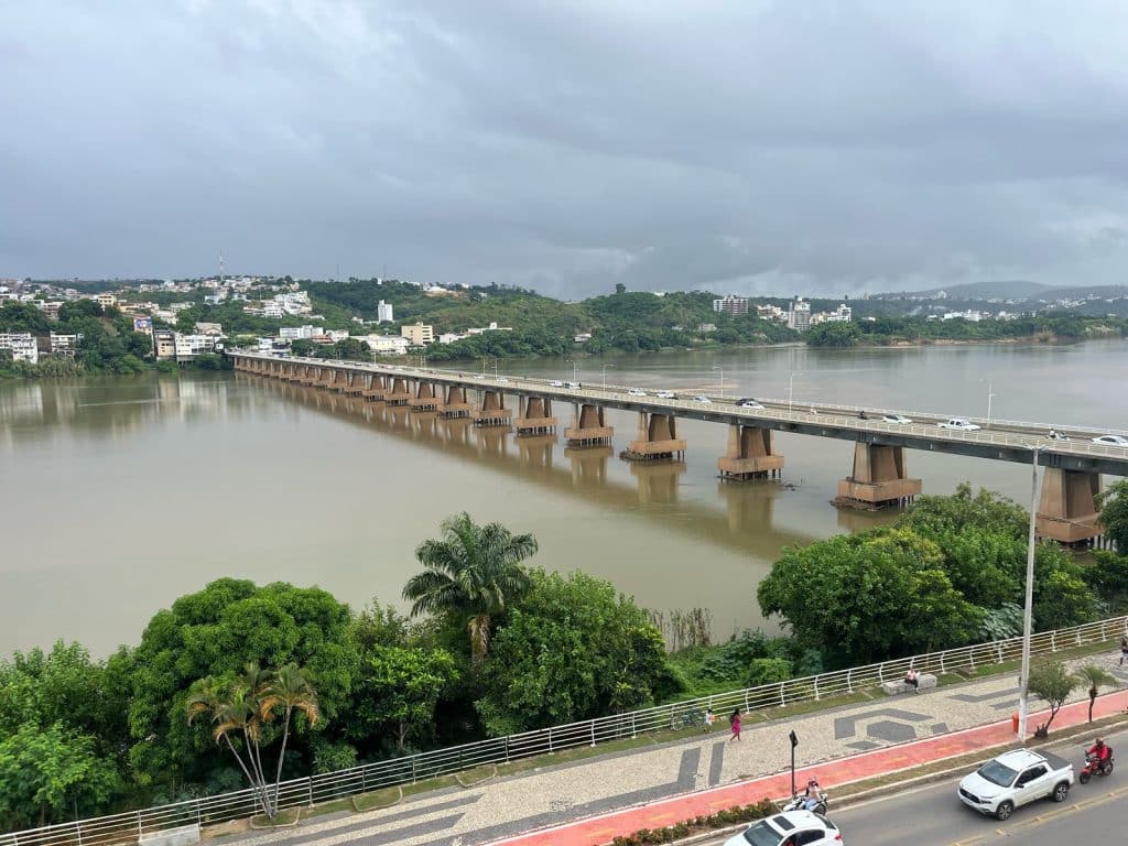 Ponte Florentino Avidos, em Colatina