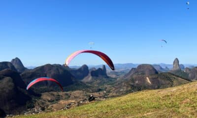 Voo livre de parapente em Pancas