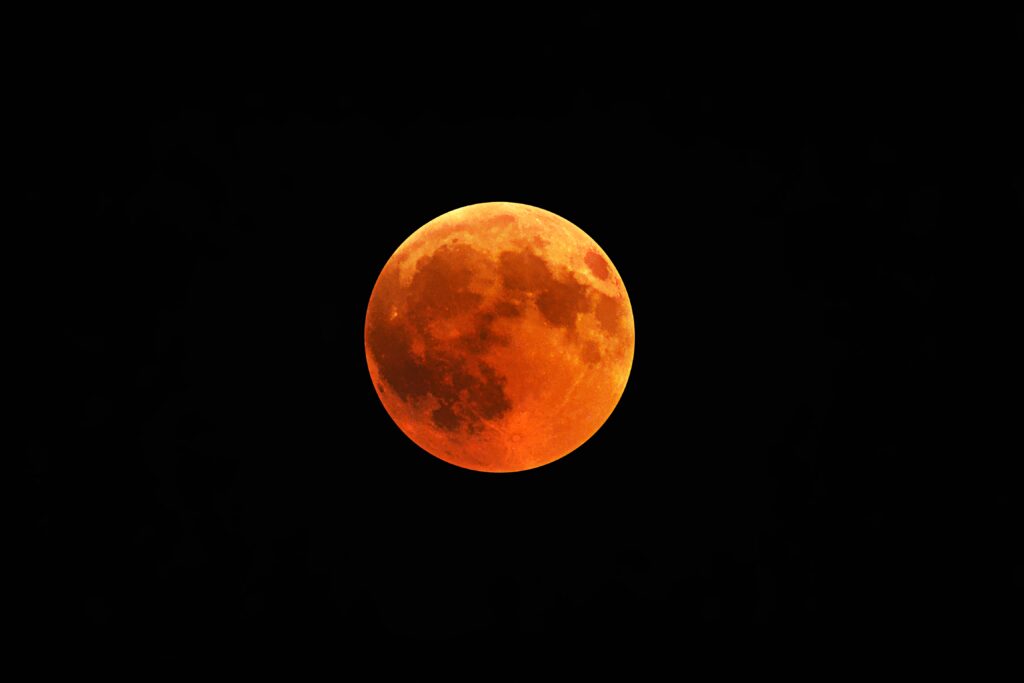 Eclipse total da Lua, lua de sangue