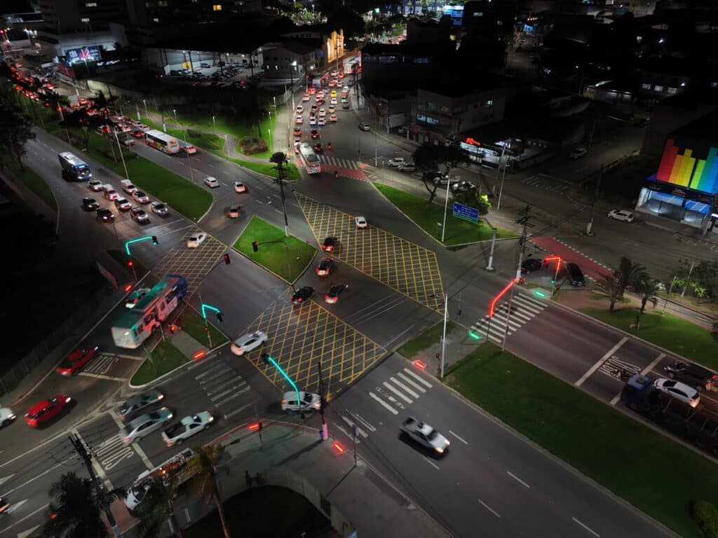 Avenida Eudes Scherrer de Souza, na Serra