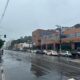 Chuva na avenida Leitão da Silva, em Vitória; previsão do tempo